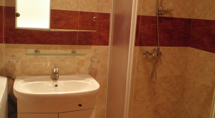 Private Apartments In Privilige Fort Beach Elenite Chambre photo