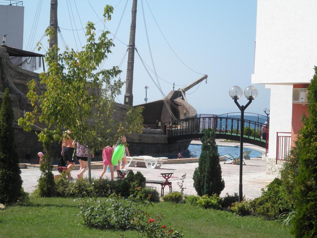 Private Apartments In Privilige Fort Beach Elenite Extérieur photo