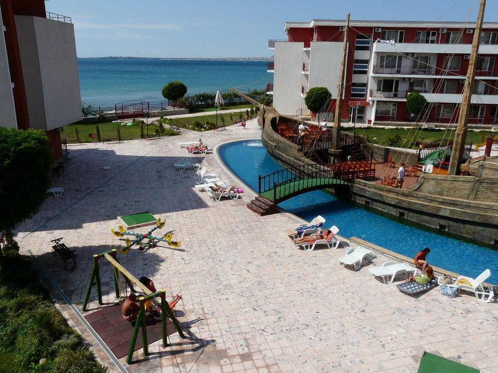 Private Apartments In Privilige Fort Beach Elenite Extérieur photo